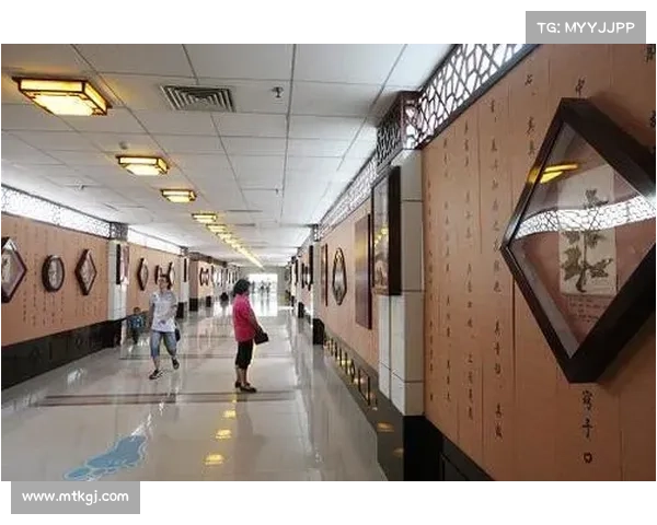 金色曲玉：探寻五大艺术魅力与深厚文化传承的精神内涵