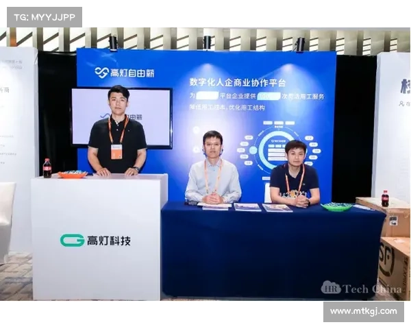 如何通过降薪续约助力湖人夺取最后一冠的策略与影响